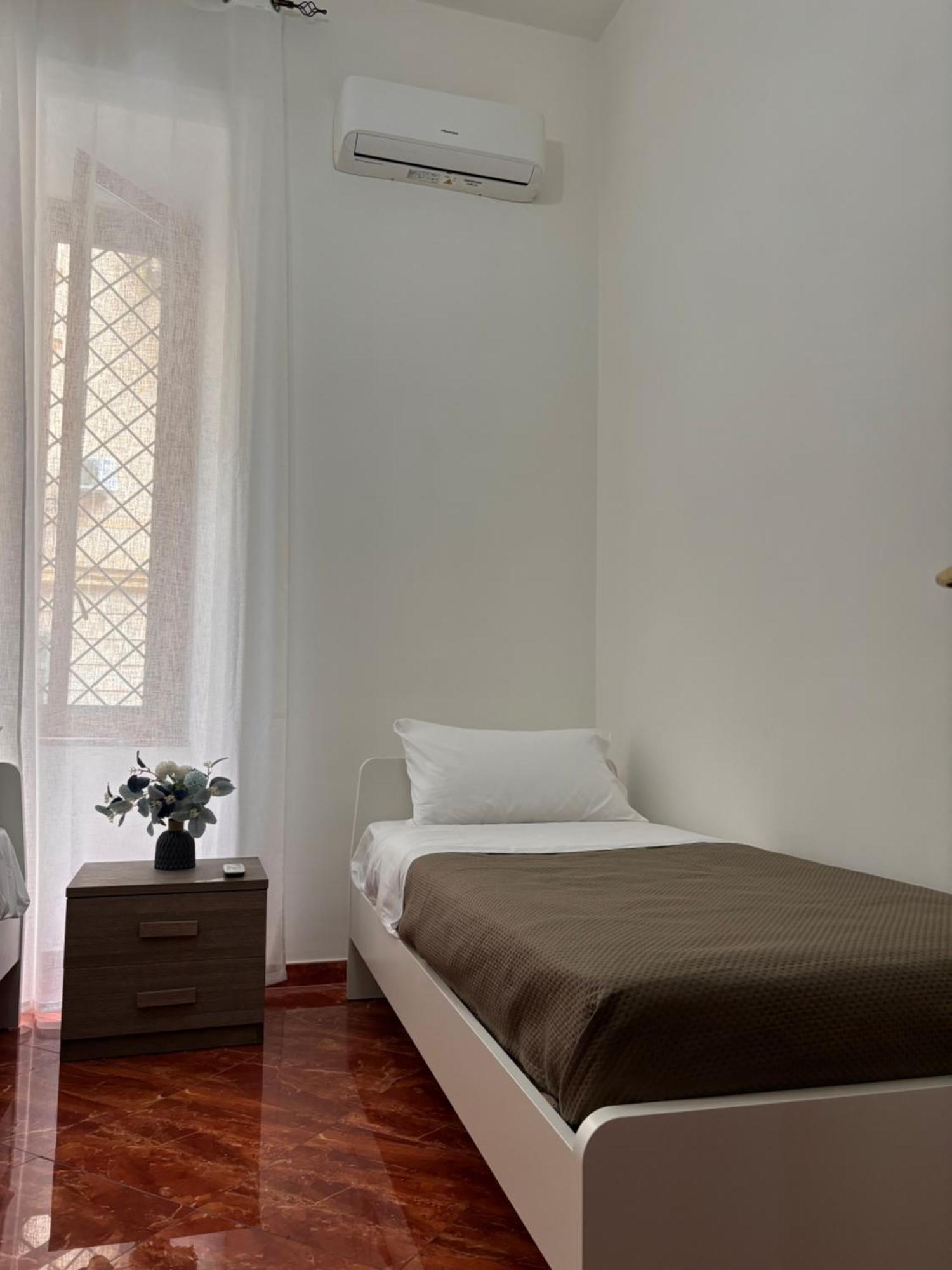 La Tela Di Elena Hotel Naples Luaran gambar